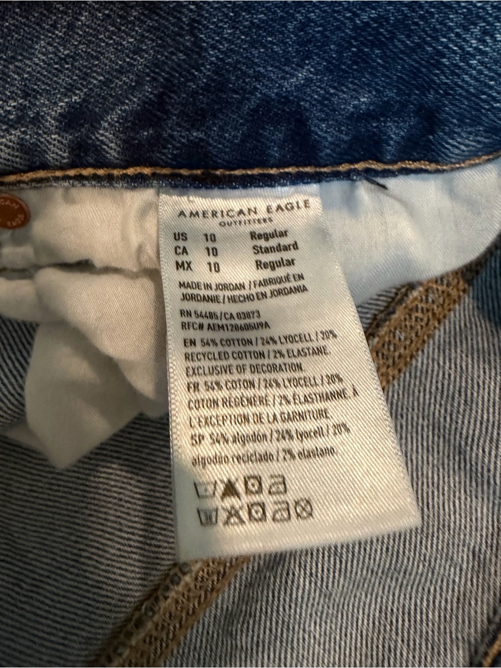 American Eagle High-Waisted Straight Leg Jeans, Classic Medium, size 10 - Picture 5 of 7